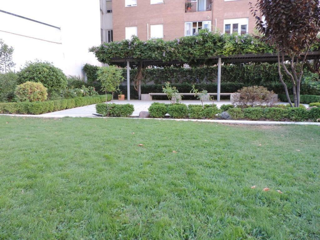 Retiro Apartment Madrid Exterior photo